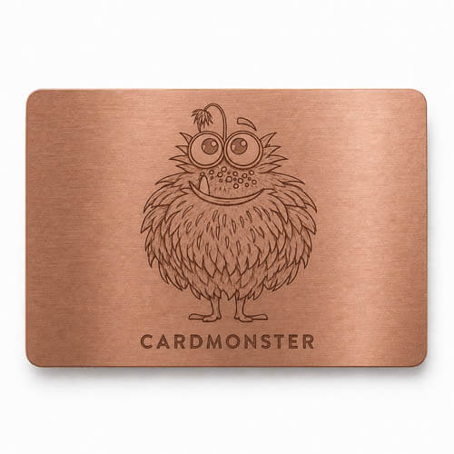 Metallkarte in Roségold mit lasergraviertem Logo